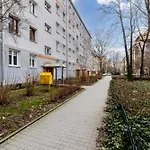 Krowoderskich Zuchow Standard Studio